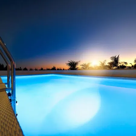 فيلة Laravi By Maspalomas ميلونيذاس